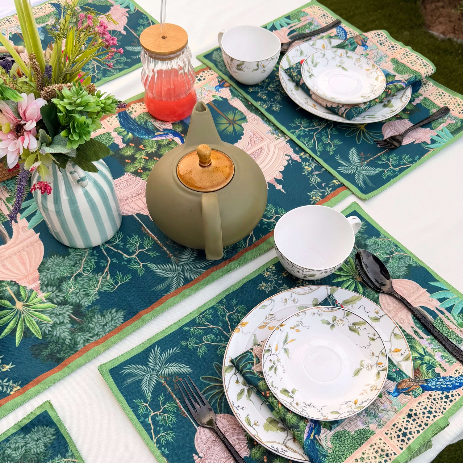 Table Linen Sets
