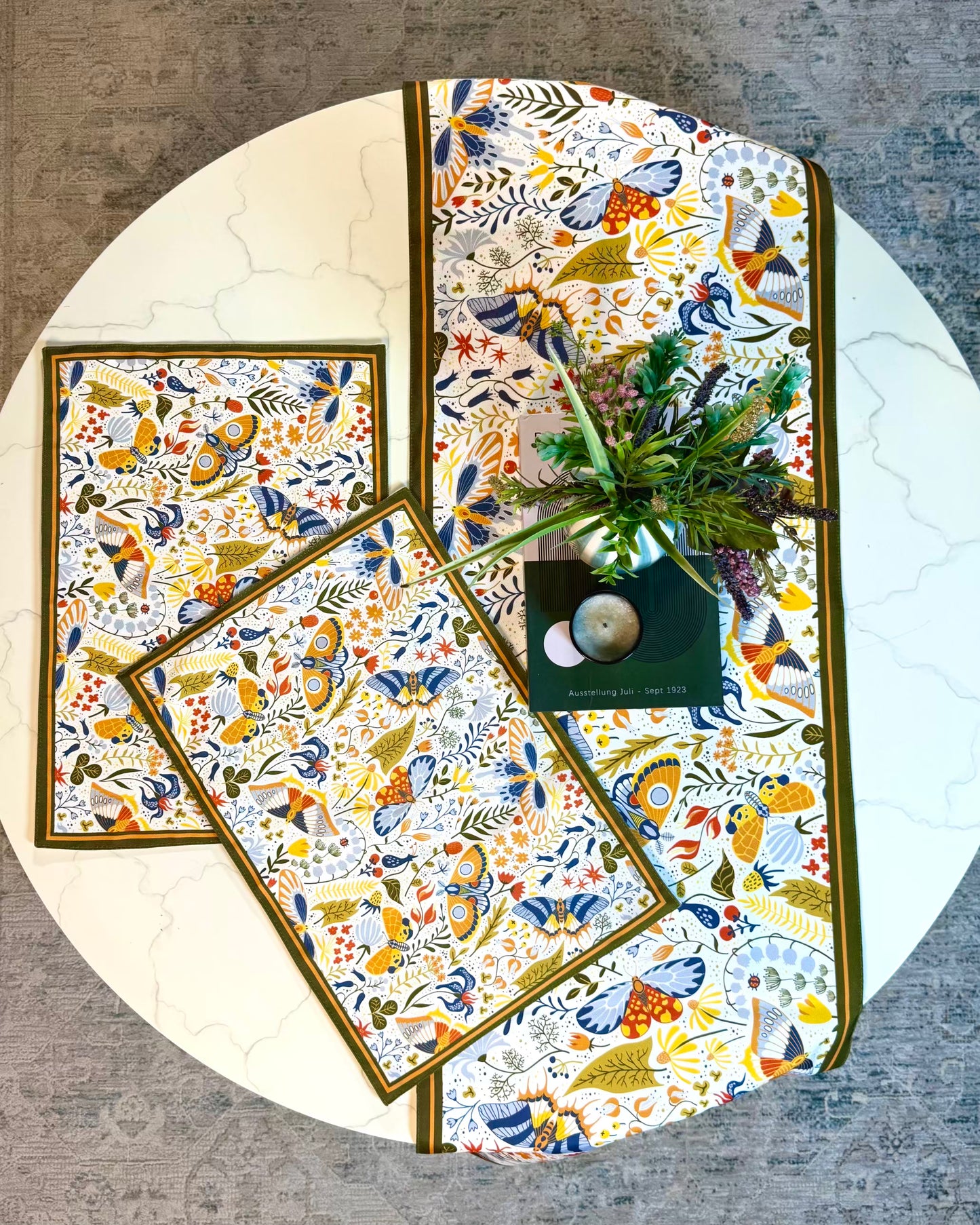 Centrepiece Set - Monarch