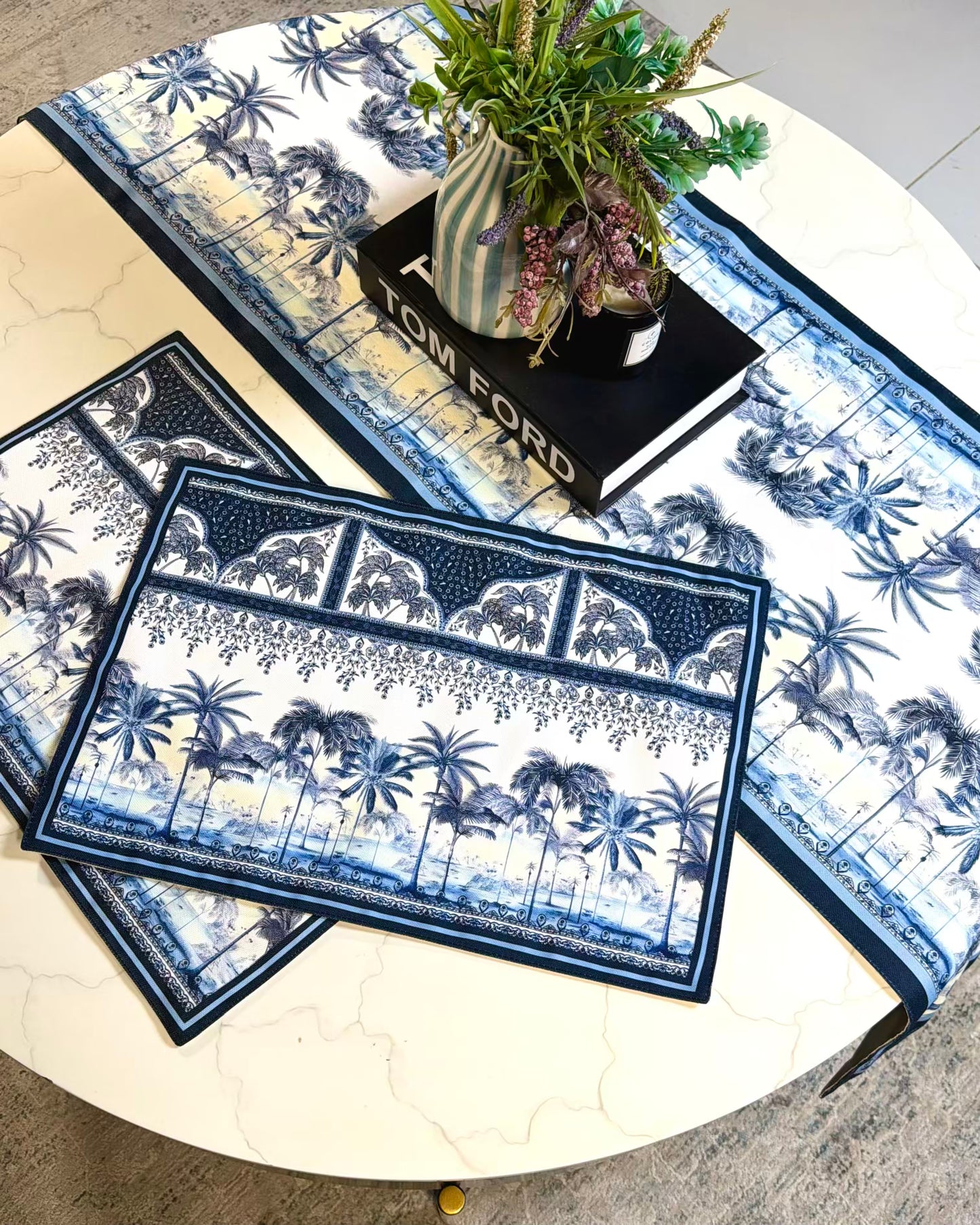 Centrepiece Set - Blue Oasis