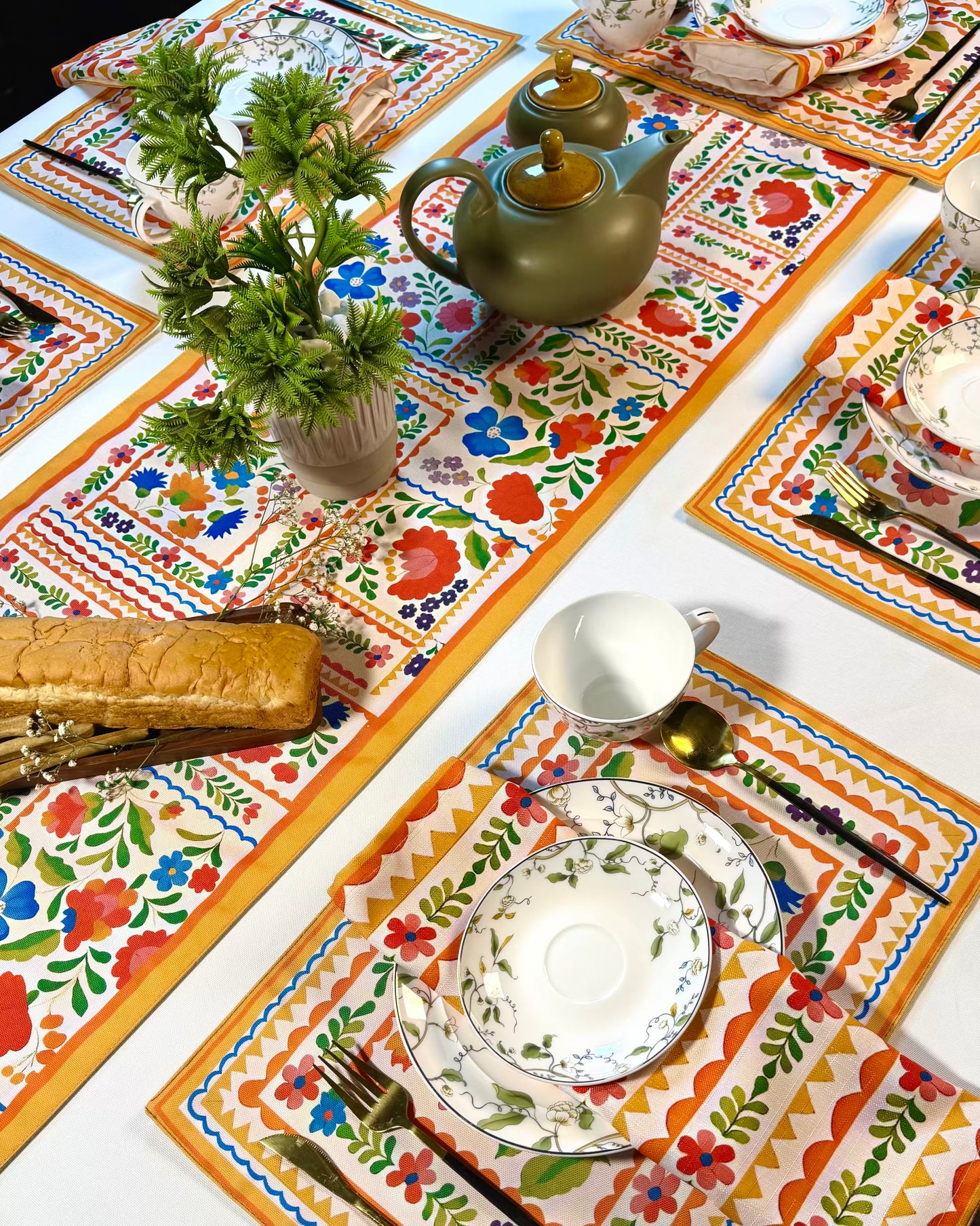Table Set - Petal Pop