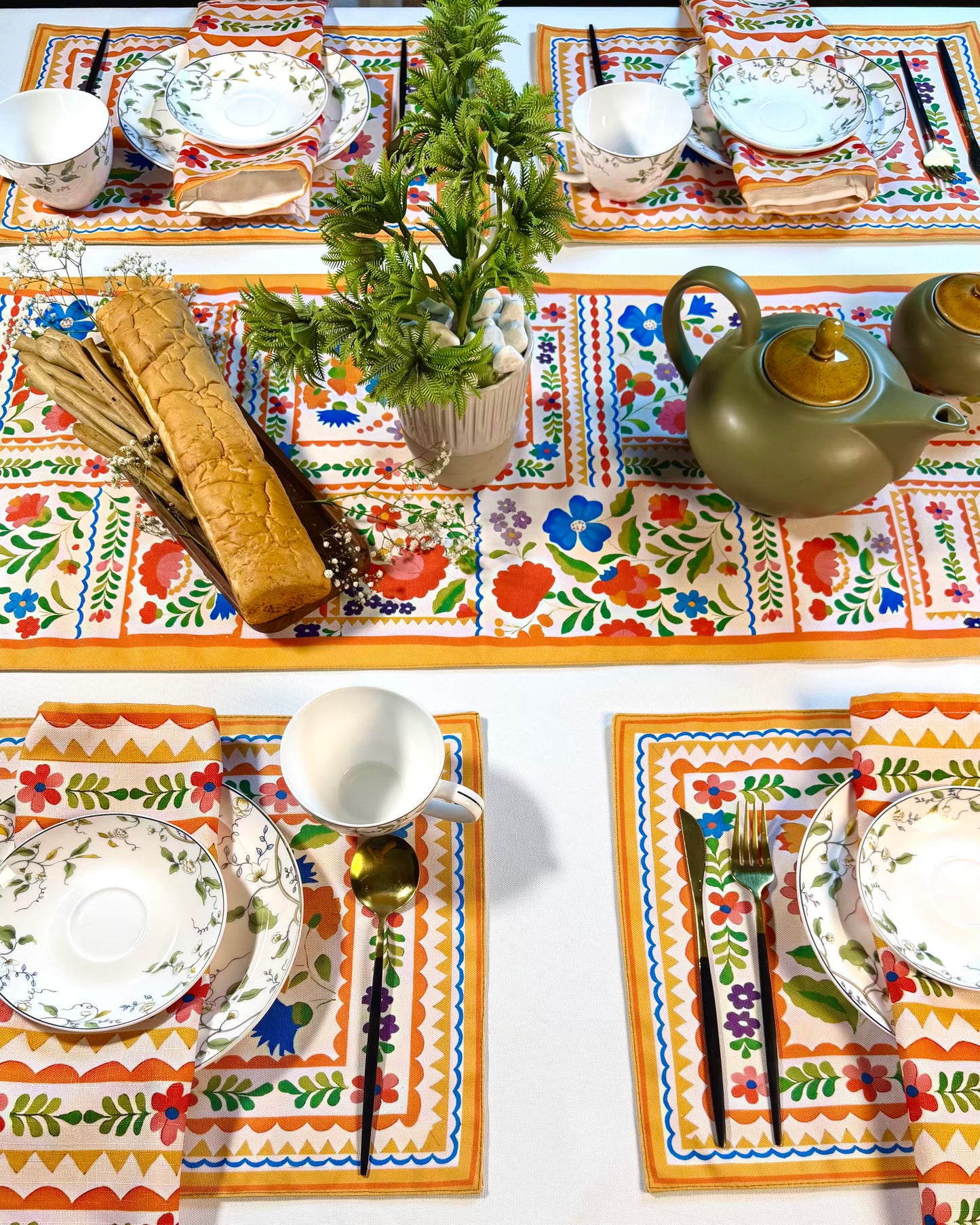 Table Set - Petal Pop