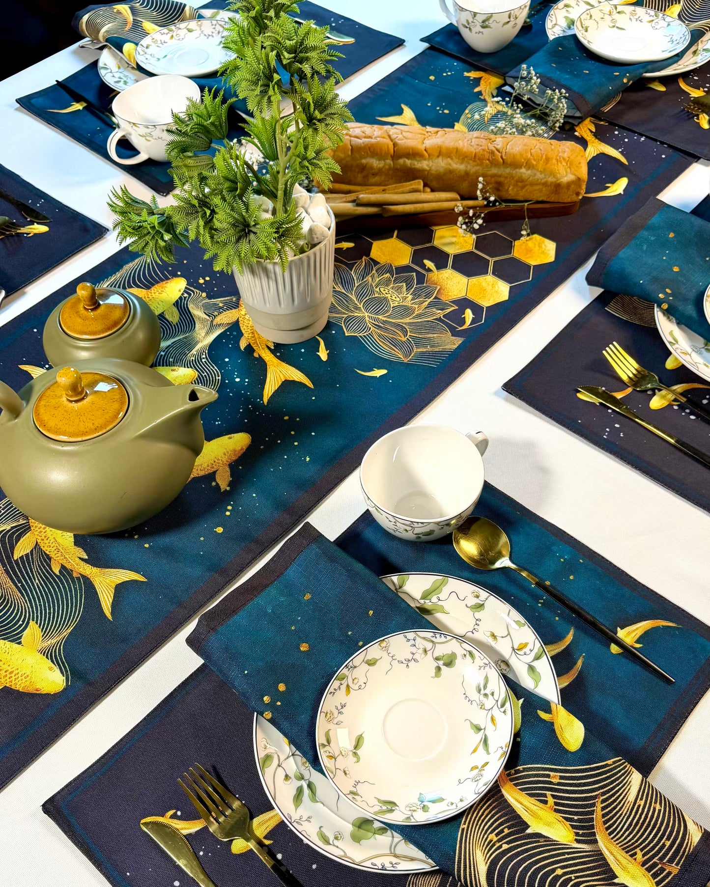 Table Set - Ocean Whisper