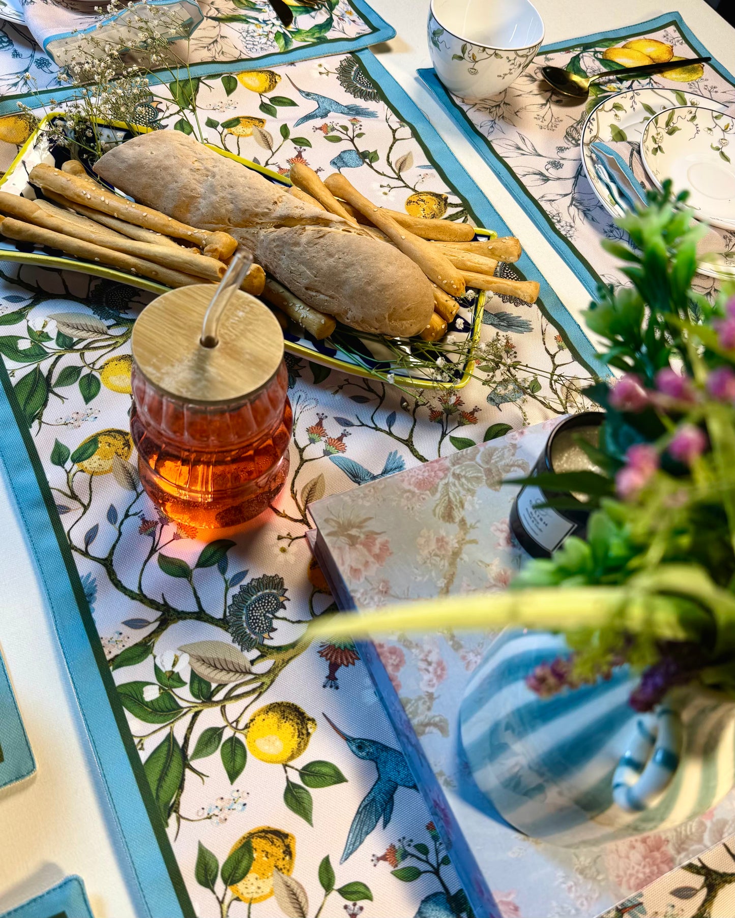 Table Set - Zest