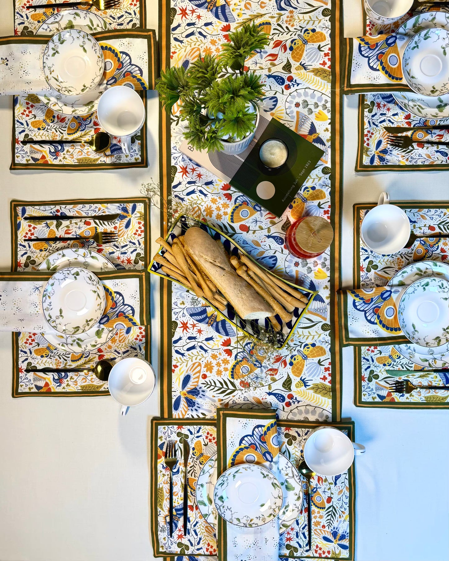 Table Set - Monarch