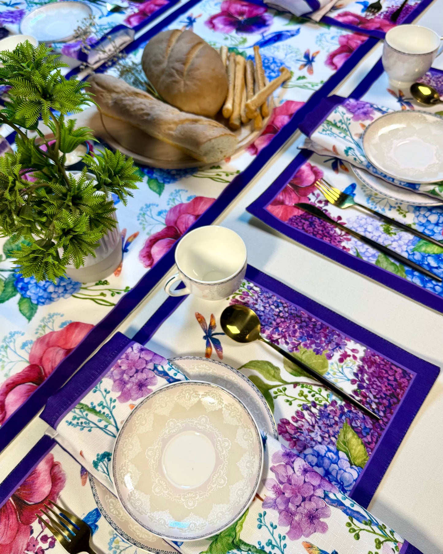 Table Set - Mid Summer