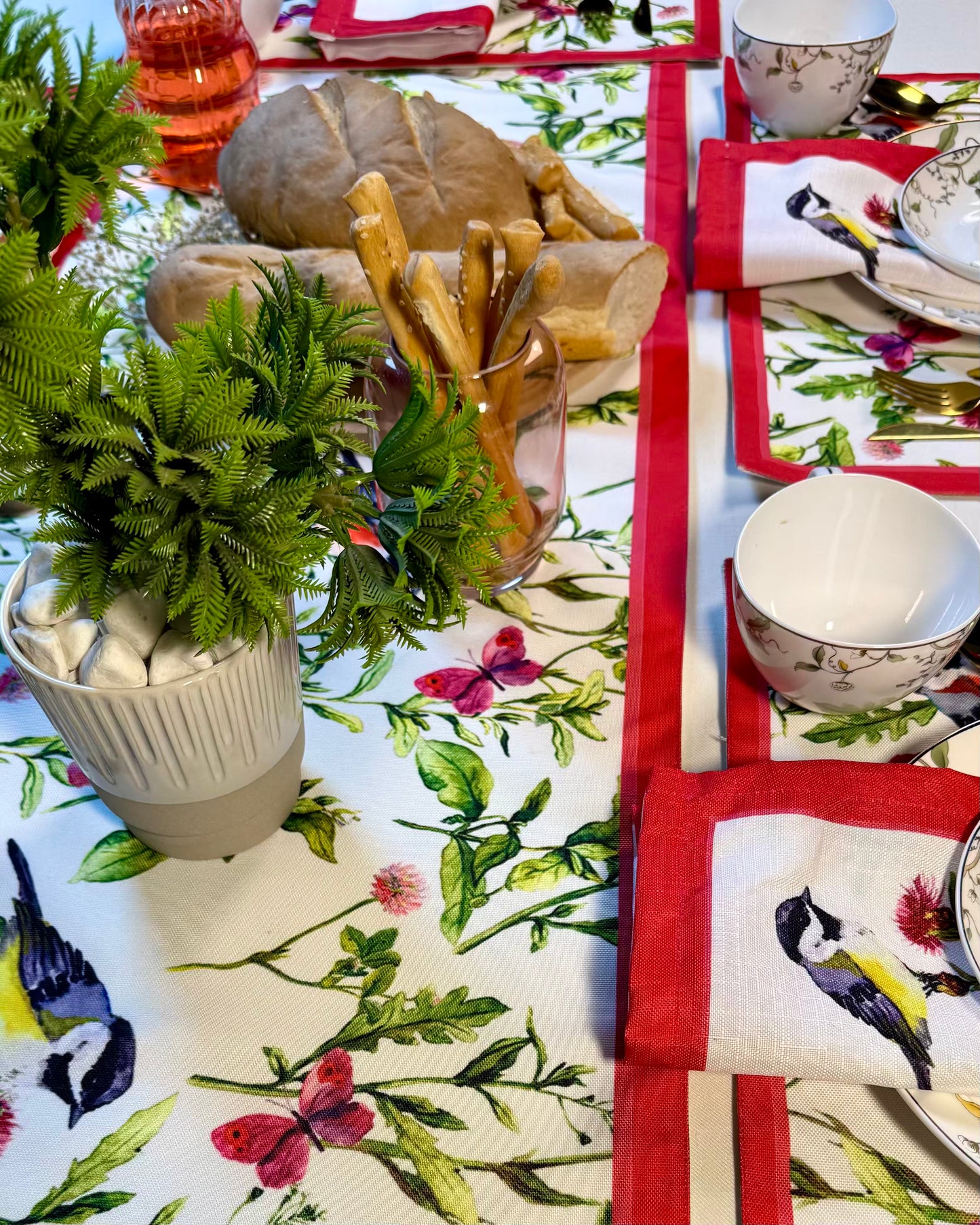 Table Set - Spring