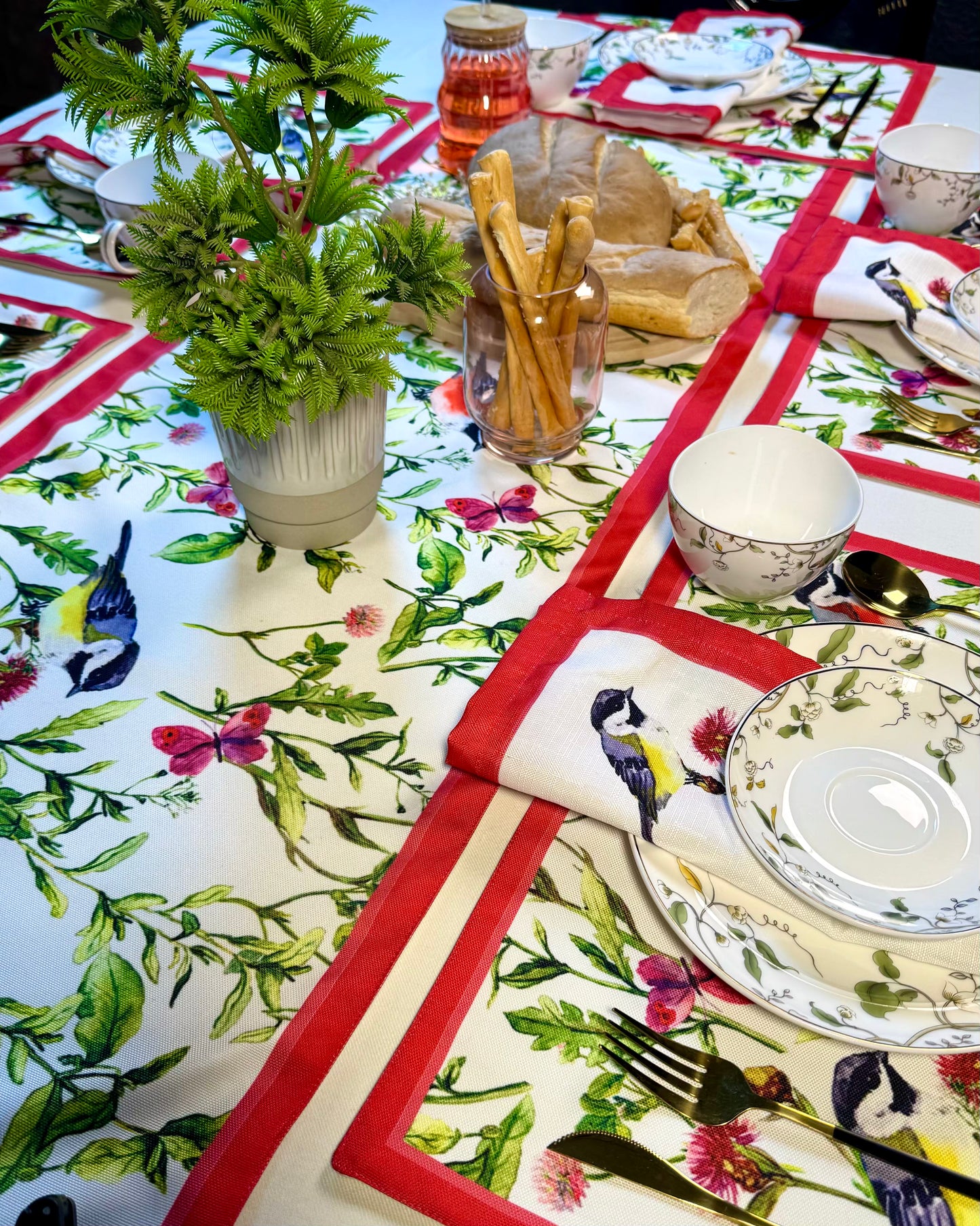 Table Set - Spring